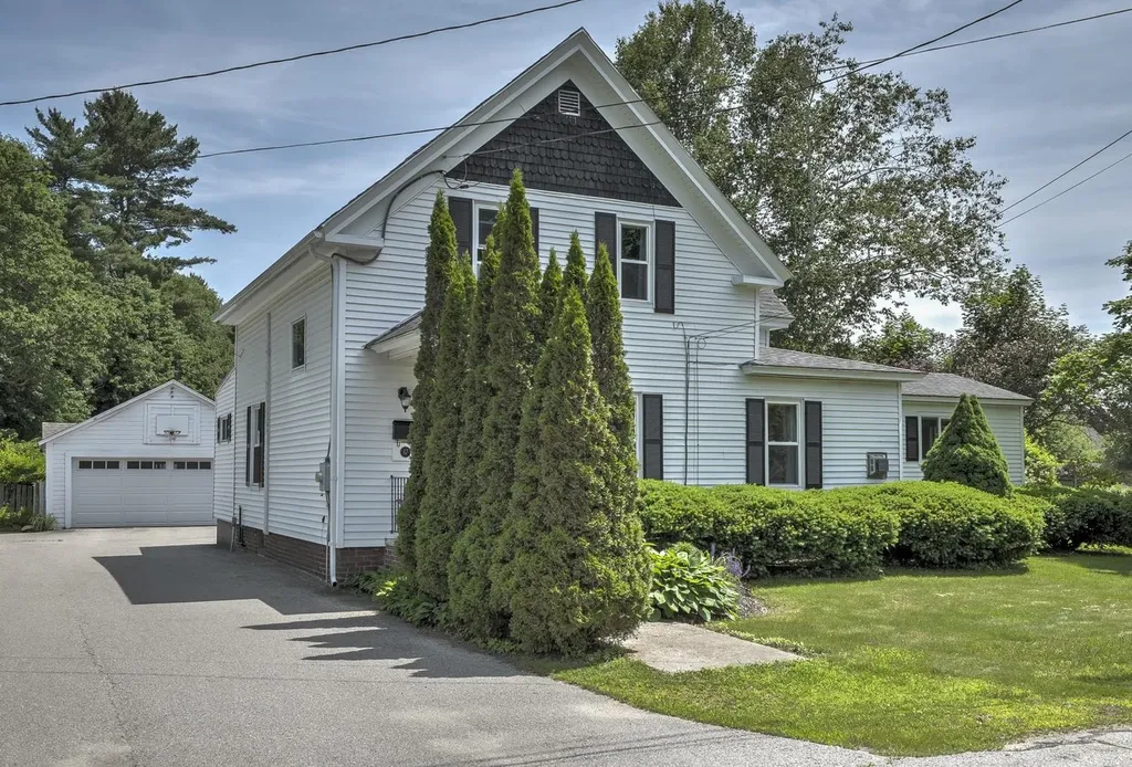 67 Pine Avenue Keene NH 03431
