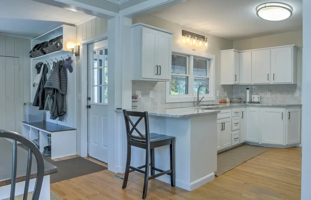 67 Pine Avenue Keene NH 03431