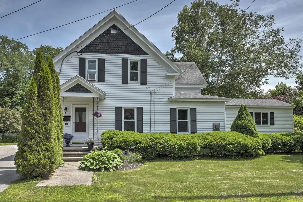 67 Pine Avenue Keene NH 03431