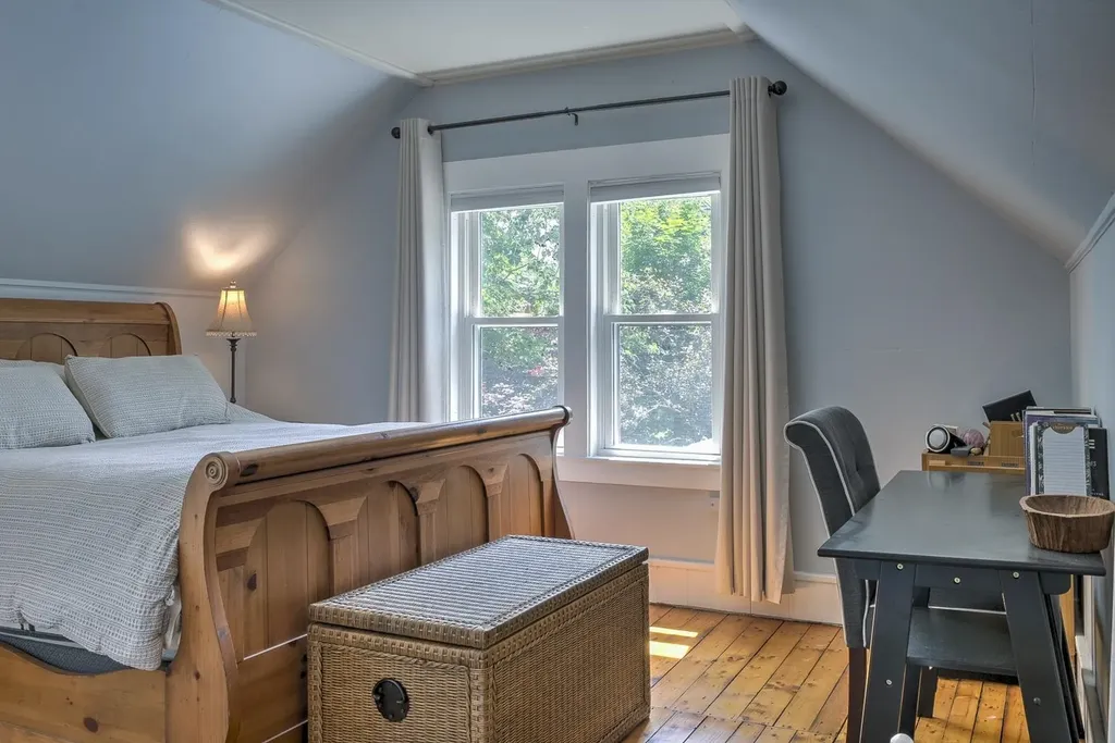 67 Pine Avenue Keene NH 03431