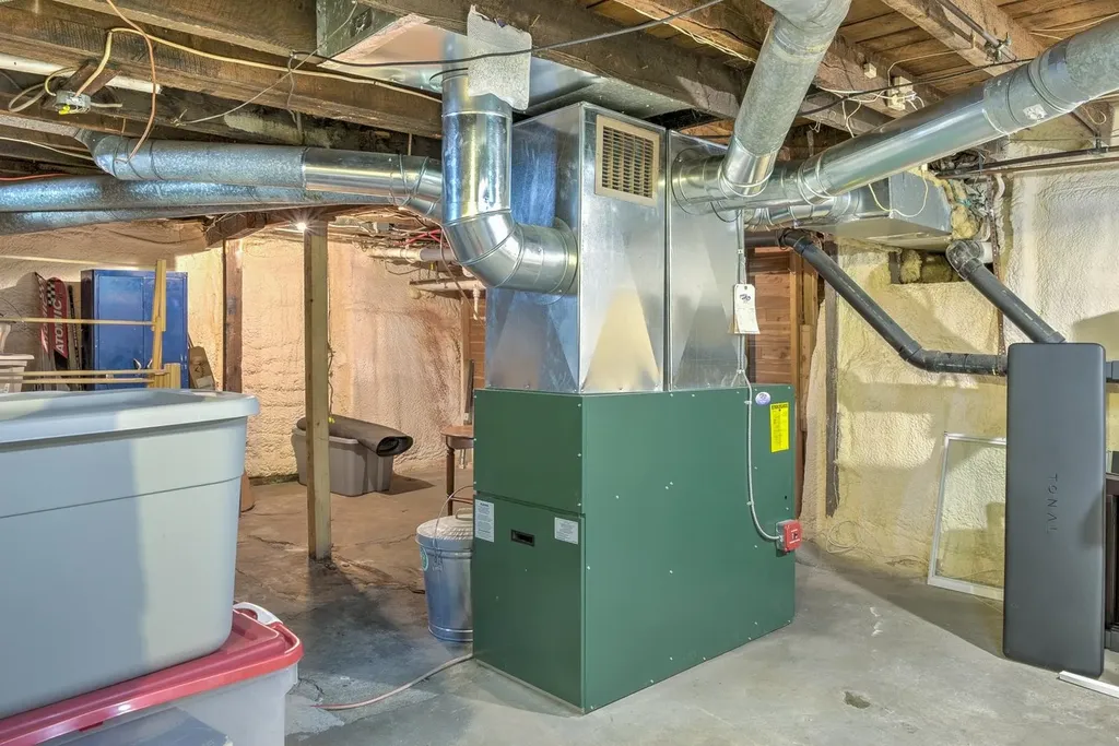 67 Pine Avenue Keene NH 03431