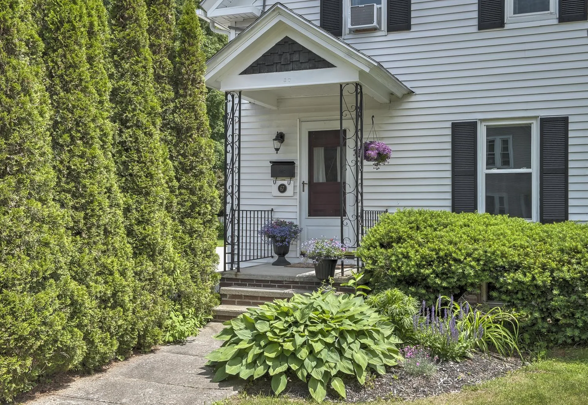 67 Pine Avenue Keene NH 03431