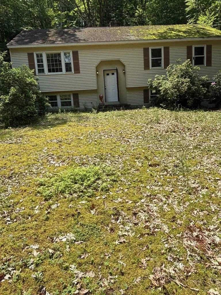 178 Partridgeberry Lane Swanzey NH 03446-3707