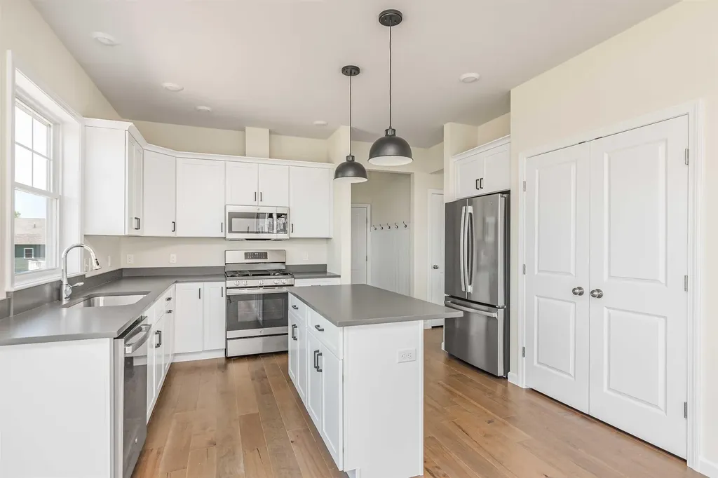 79 Hawthorn Lane Jericho VT 05465