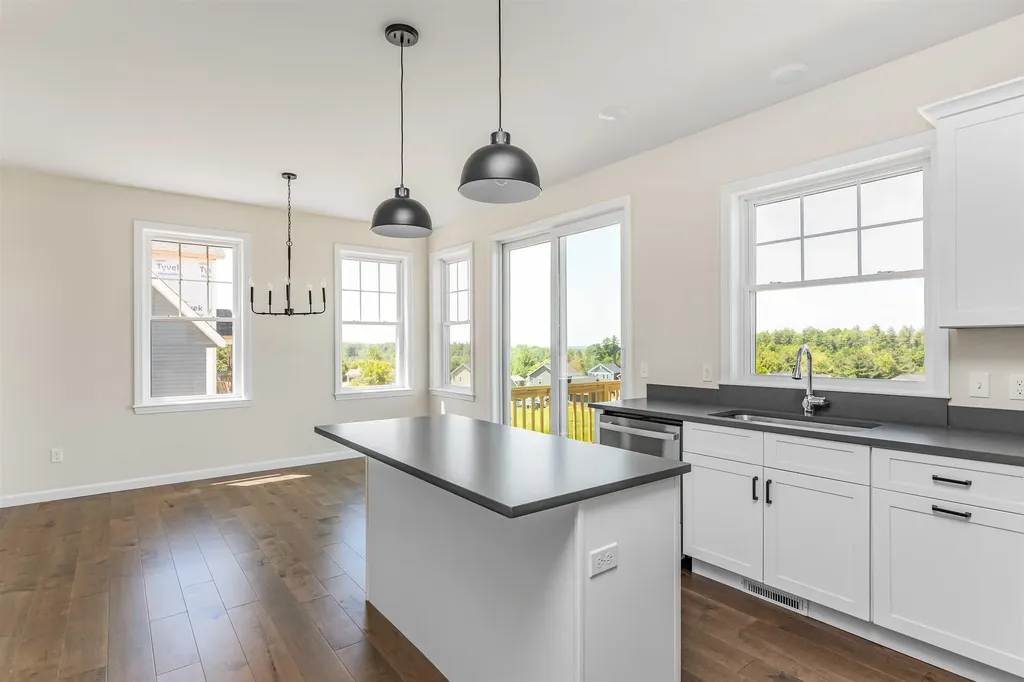 79 Hawthorn Lane Jericho VT 05465