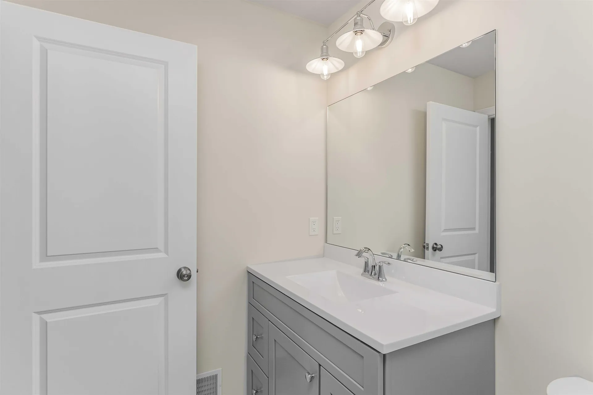 79 Hawthorn Lane Jericho VT 05465