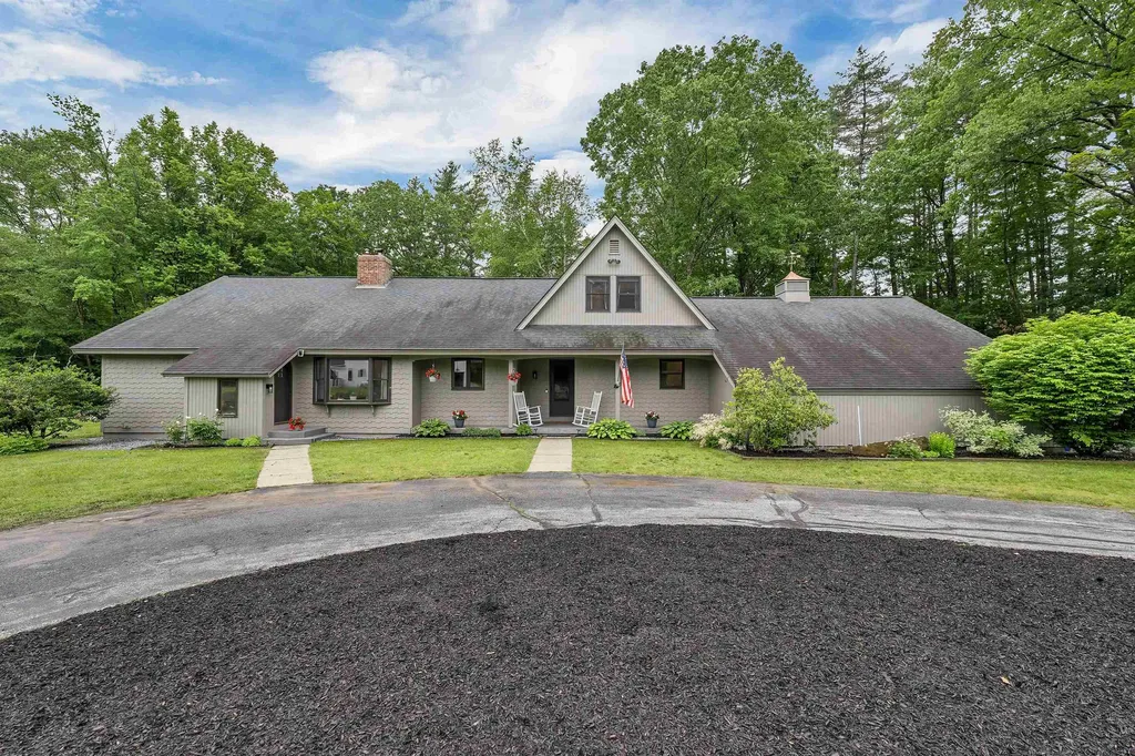 13 Kelso Drive Bow NH 03304