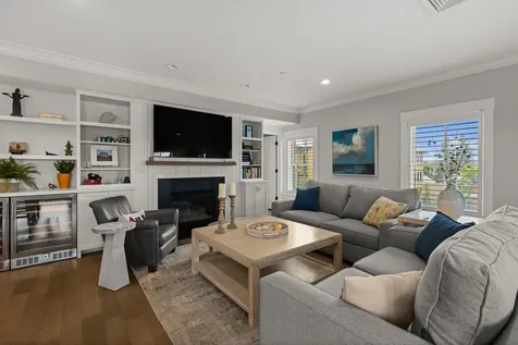 51 Islington Street Portsmouth NH 03801