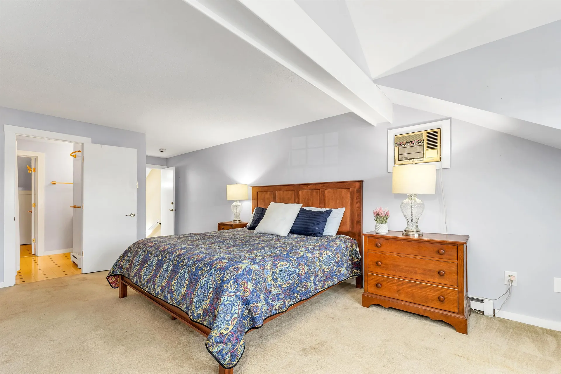 51 Mill Street Wolfeboro NH 03894