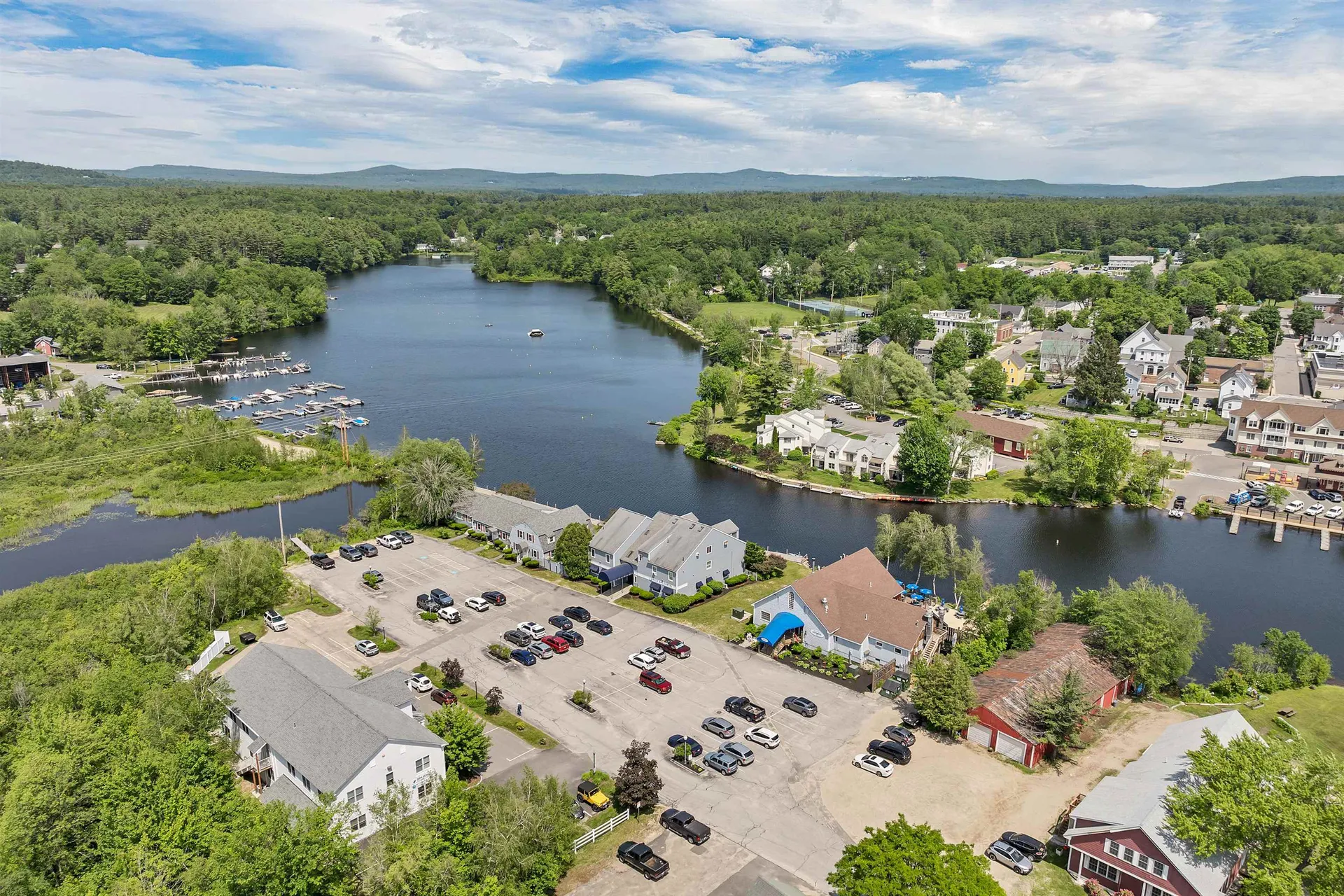 51 Mill Street Wolfeboro NH 03894