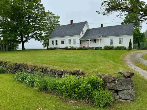845 Old County Road Peacham VT 05862