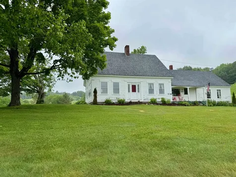845 Old County Road Peacham VT 05862