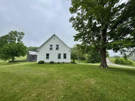 845 Old County Road Peacham VT 05862