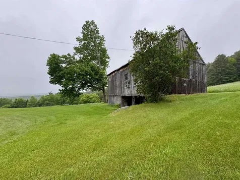 845 Old County Road Peacham VT 05862