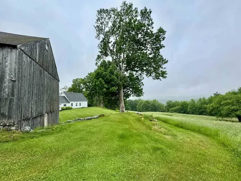 845 Old County Road Peacham VT 05862