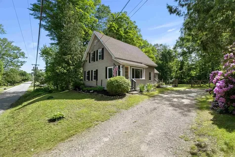 23 Spring Street Swanzey NH 03446