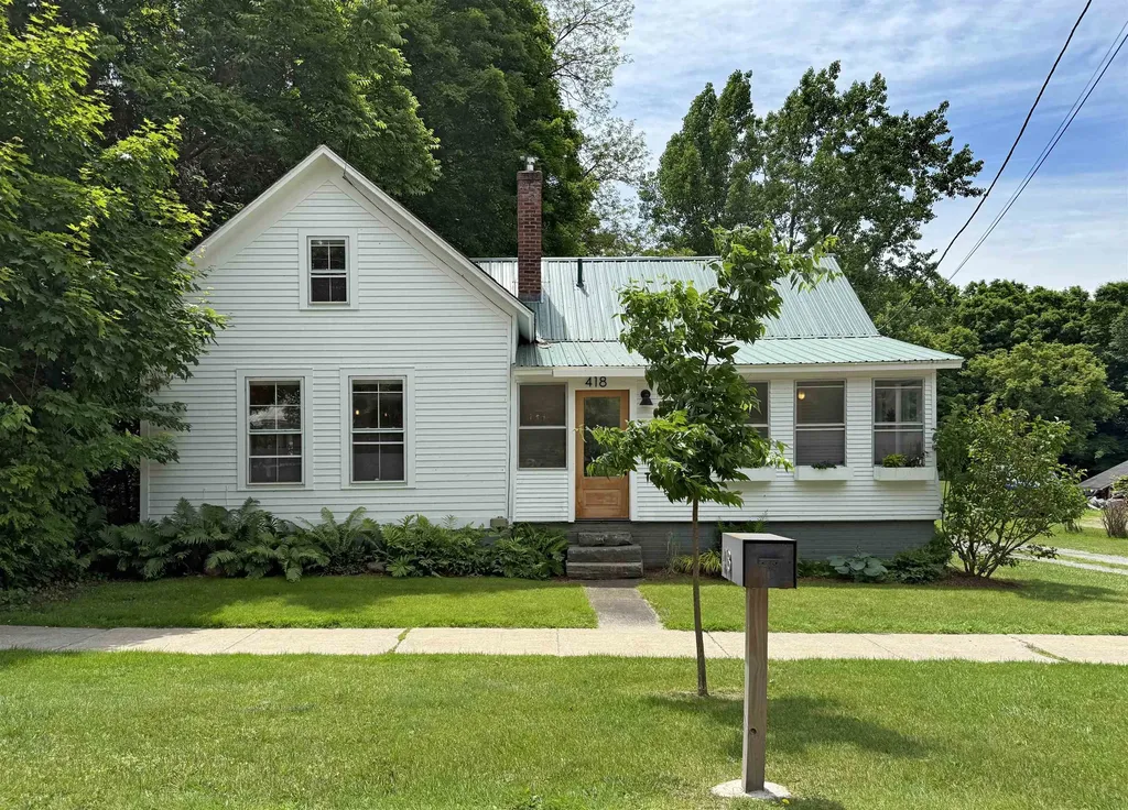 418 East Main Street Middlebury VT 05753