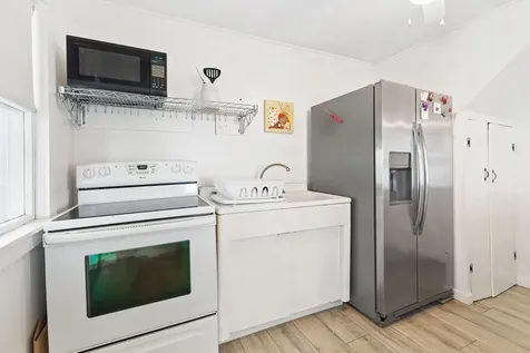 15 Ocean Boulevard Hampton NH 03842