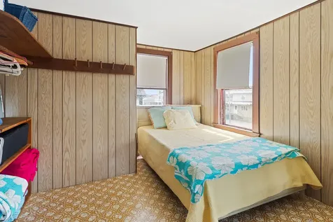 15 Ocean Boulevard Hampton NH 03842