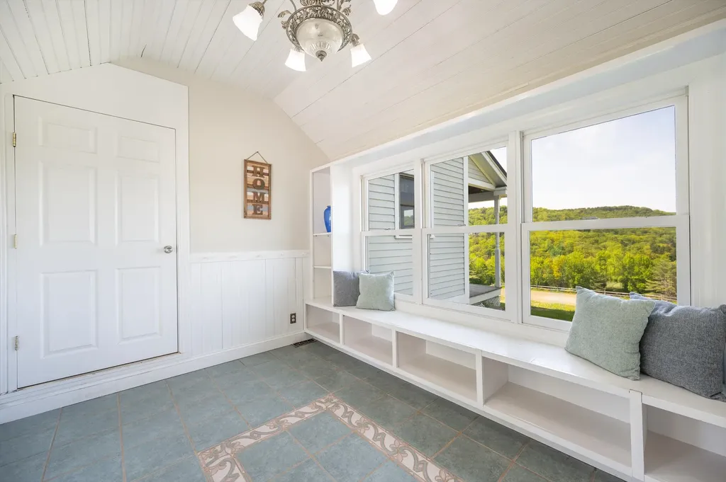 416 Wood Road Hartford VT 05059