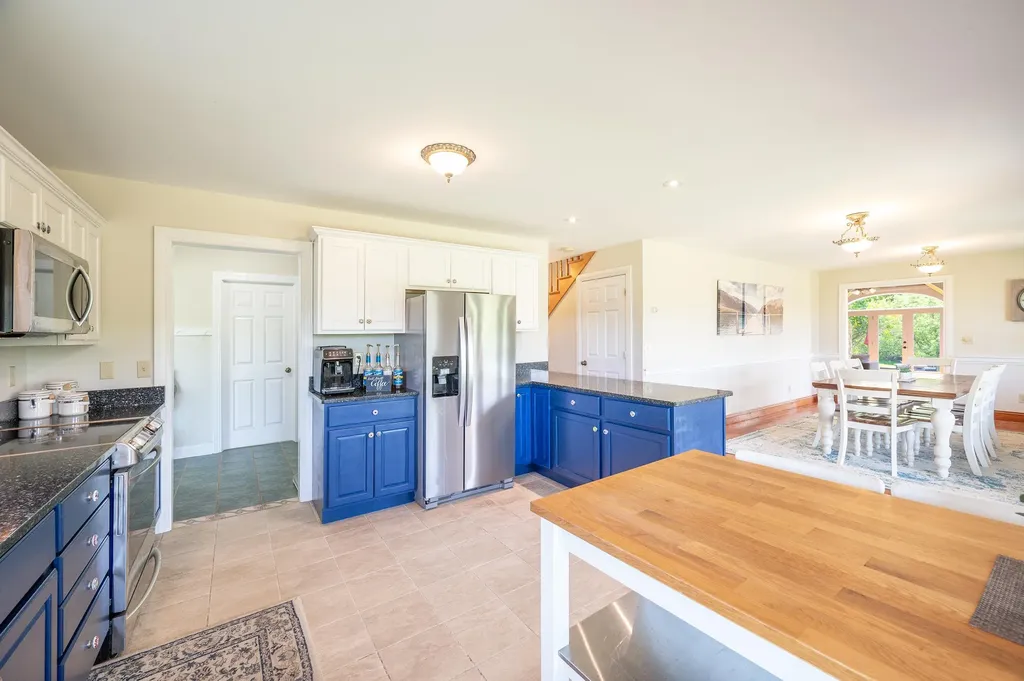 416 Wood Road Hartford VT 05059