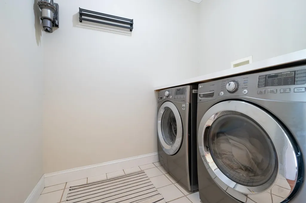 416 Wood Road Hartford VT 05059