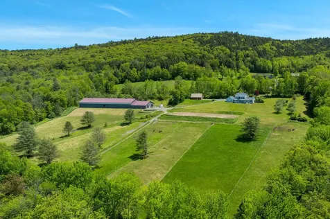 416 Wood Road Hartford VT 05059
