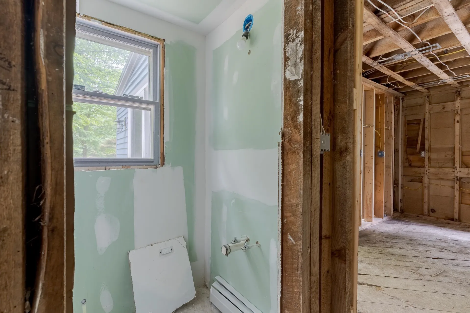 57 Fox Point Road Newington NH 03801