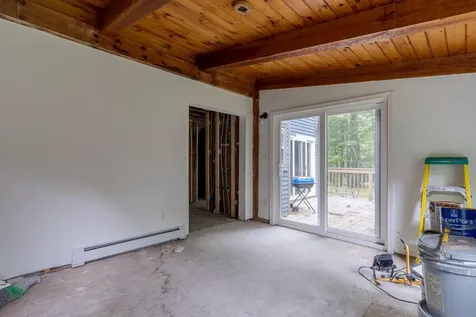 57 Fox Point Road Newington NH 03801