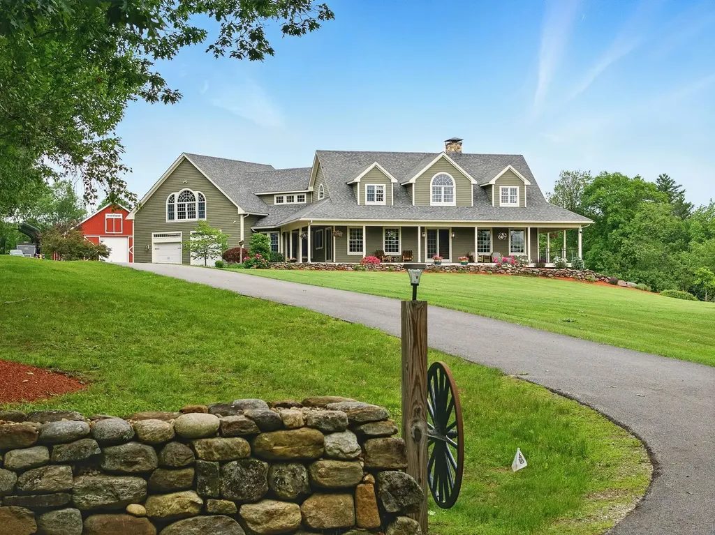 84 Shaw Road Northfield NH 03276