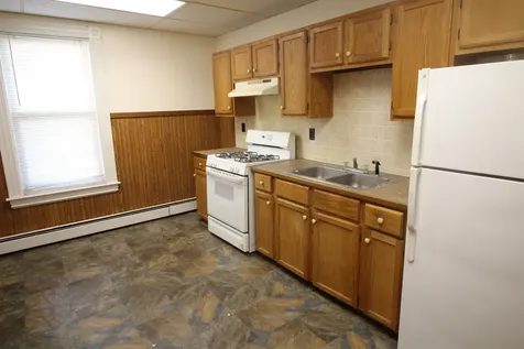 158 Willow Street Manchester NH 03103