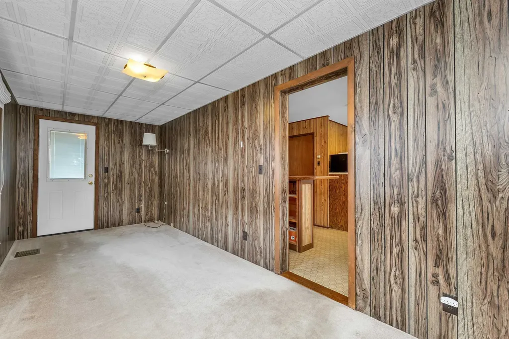 6 Davis Drive Lebanon NH 03766