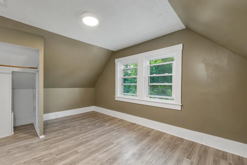 6 Davis Drive Lebanon NH 03766