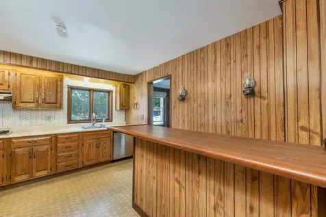 6 Davis Drive Lebanon NH 03766