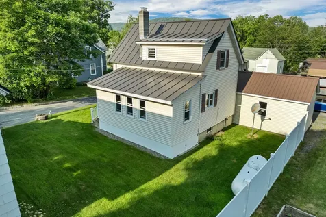 6 Davis Drive Lebanon NH 03766