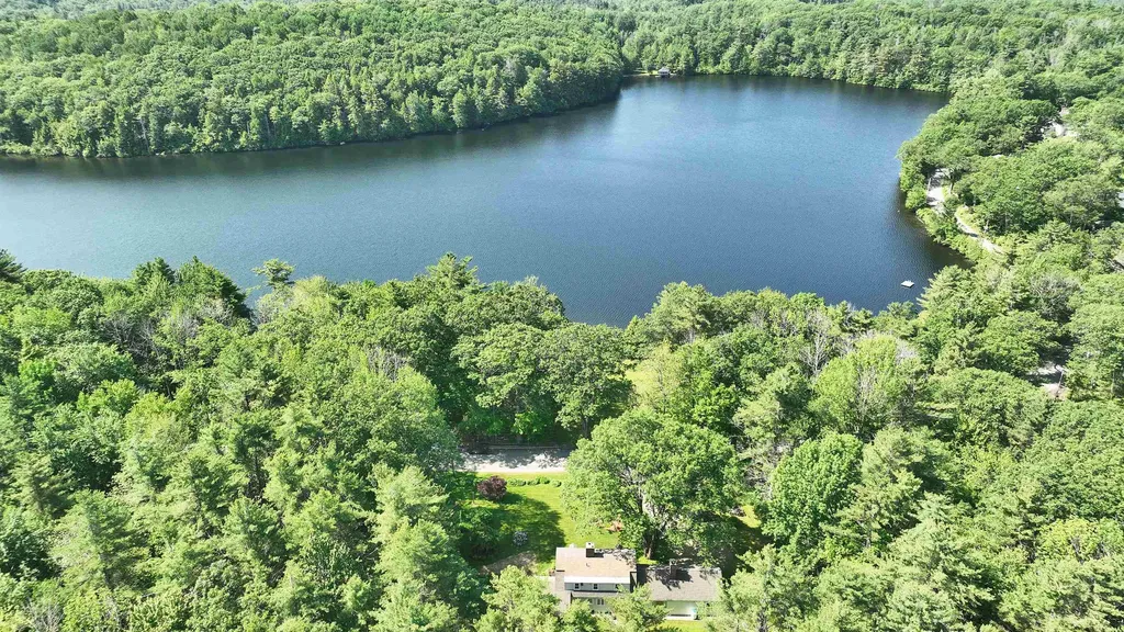 76 Cunningham Pond Road Peterborough NH 03458