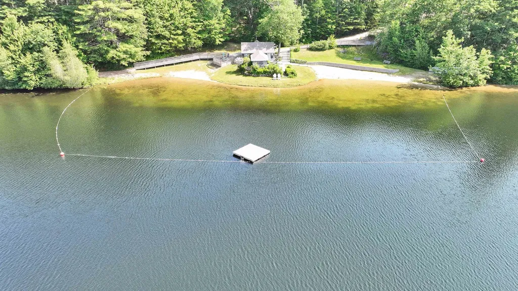 76 Cunningham Pond Road Peterborough NH 03458