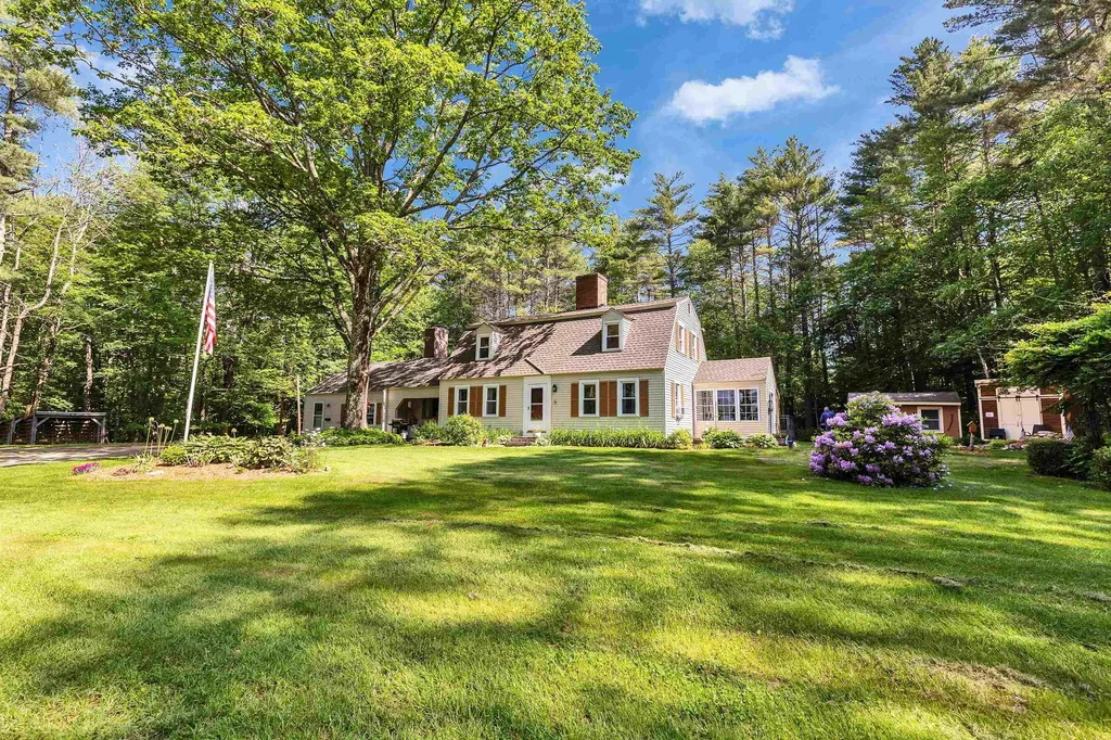 76 Cunningham Pond Road Peterborough NH 03458