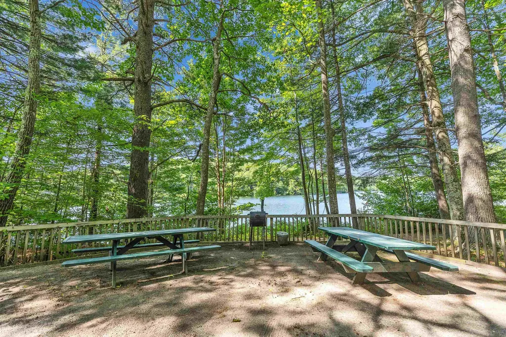 76 Cunningham Pond Road Peterborough NH 03458