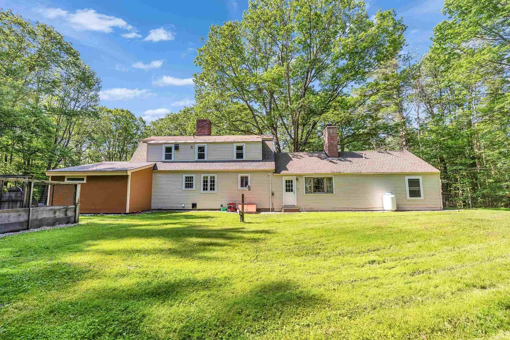 76 Cunningham Pond Road Peterborough NH 03458