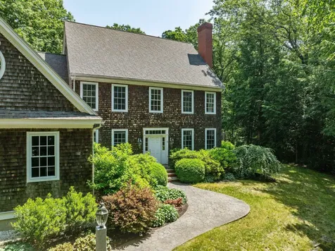 6 Walters Way Exeter NH 03833