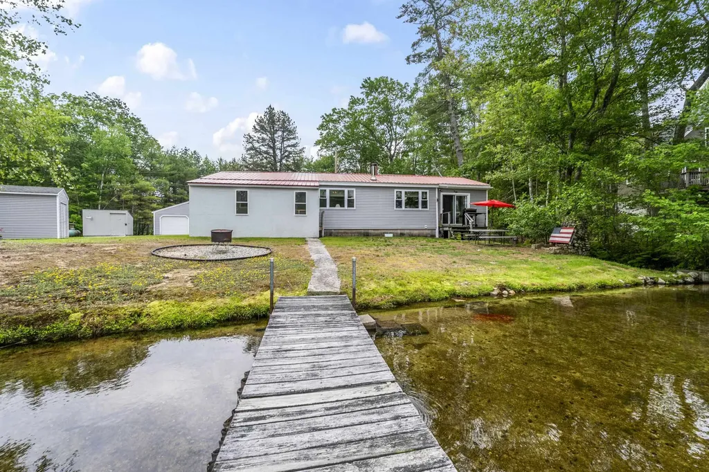 7 Kincaid Lane Newfield ME 04095-3244
