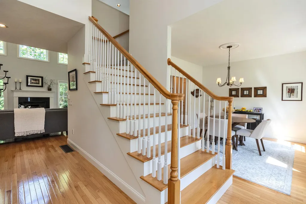 11 Legacy Lane Peterborough NH 03458