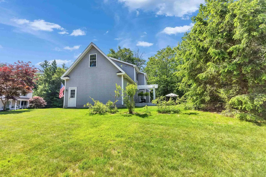 11 Legacy Lane Peterborough NH 03458