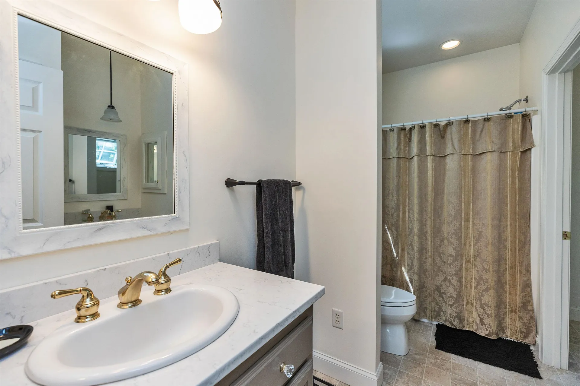 11 Legacy Lane Peterborough NH 03458