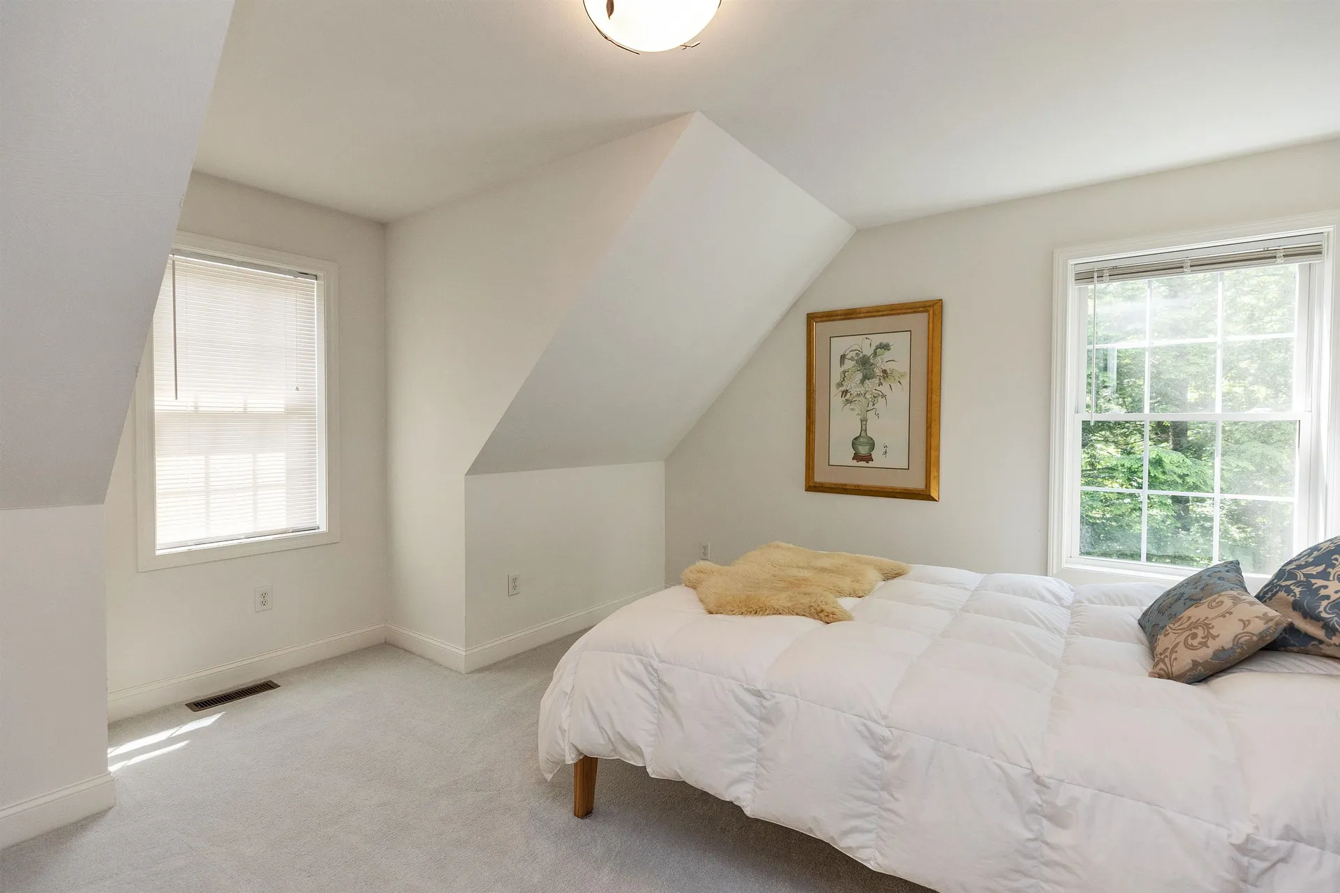 11 Legacy Lane Peterborough NH 03458