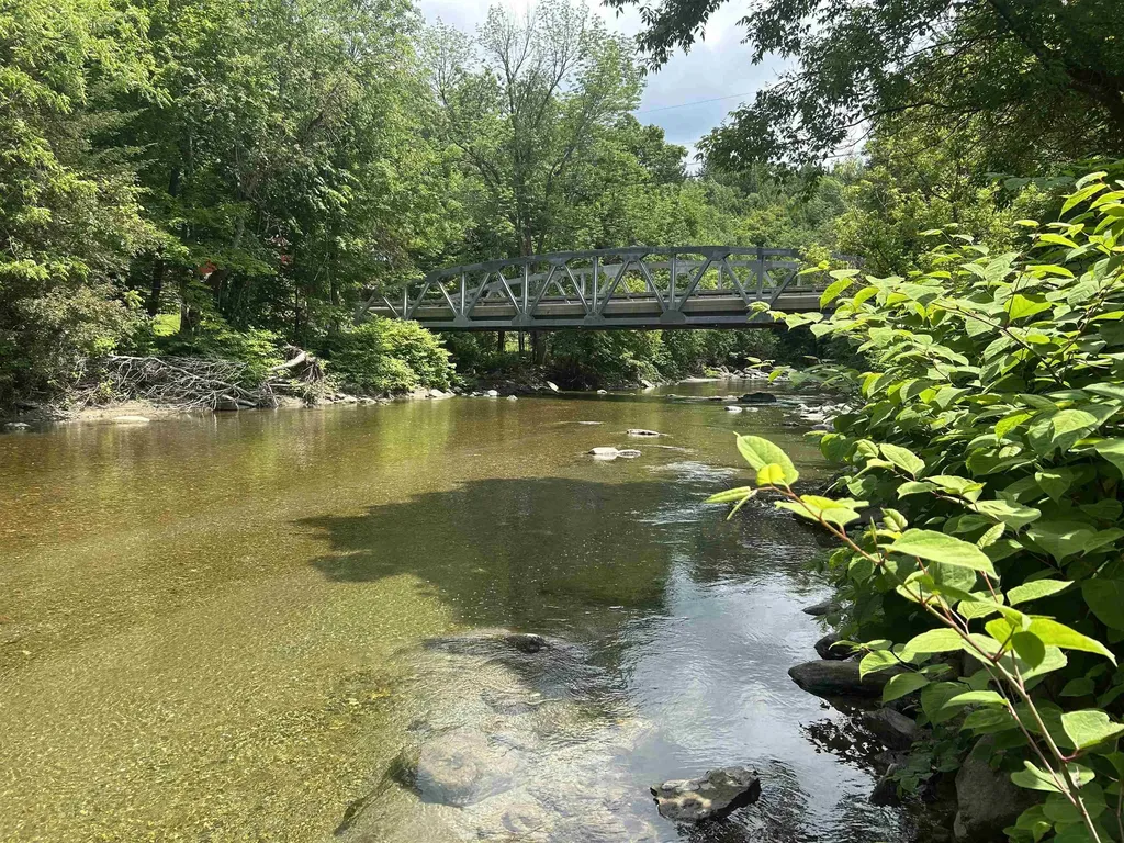 105 Bridge Street Huntington VT 05462