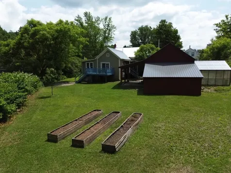 105 Bridge Street Huntington VT 05462