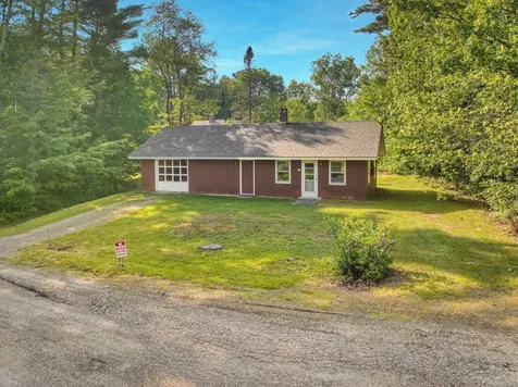 4 W Court Road Sunapee NH 03782