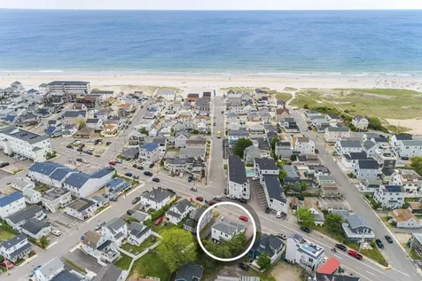 13 Ocean Boulevard Hampton NH 03842